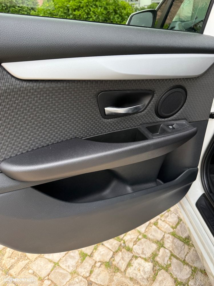 BMW 216 Gran Tourer i 7L Advantage - 22