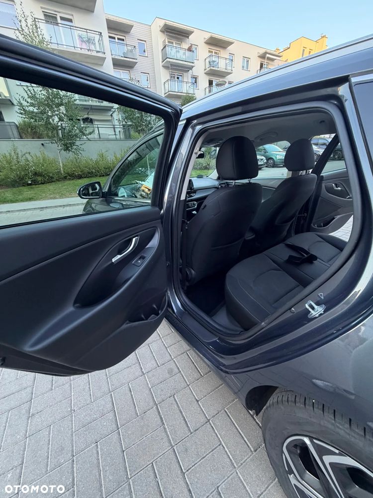 Hyundai i30 1.5 DPI Comfort - 14