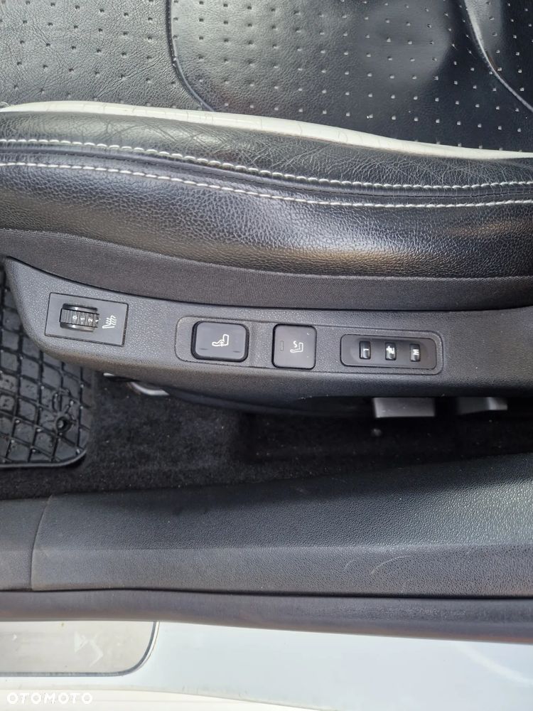 Citroën DS4 THP 200 SportChic - 15