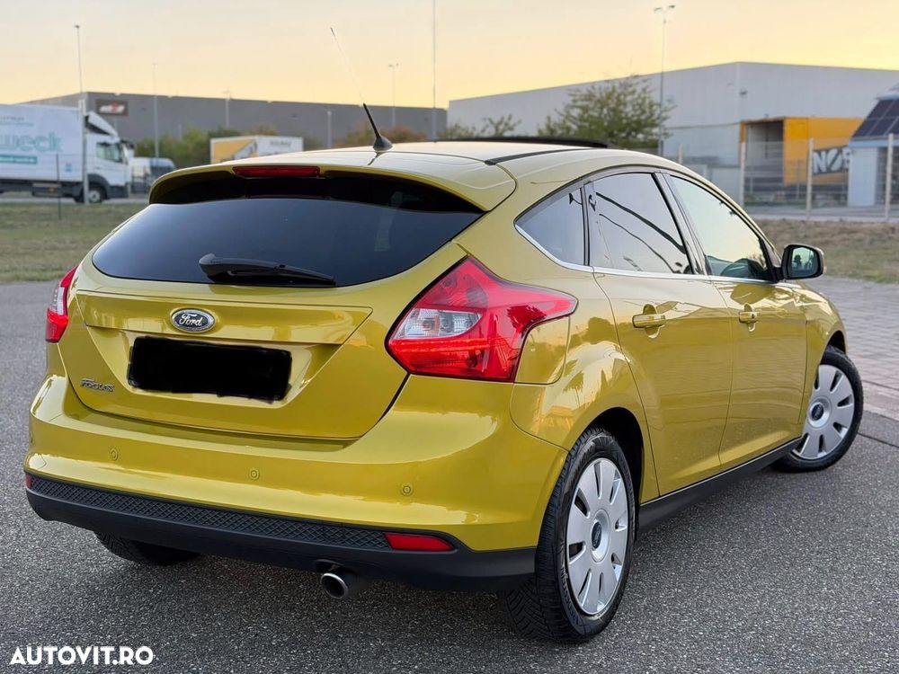 Ford Focus - 5