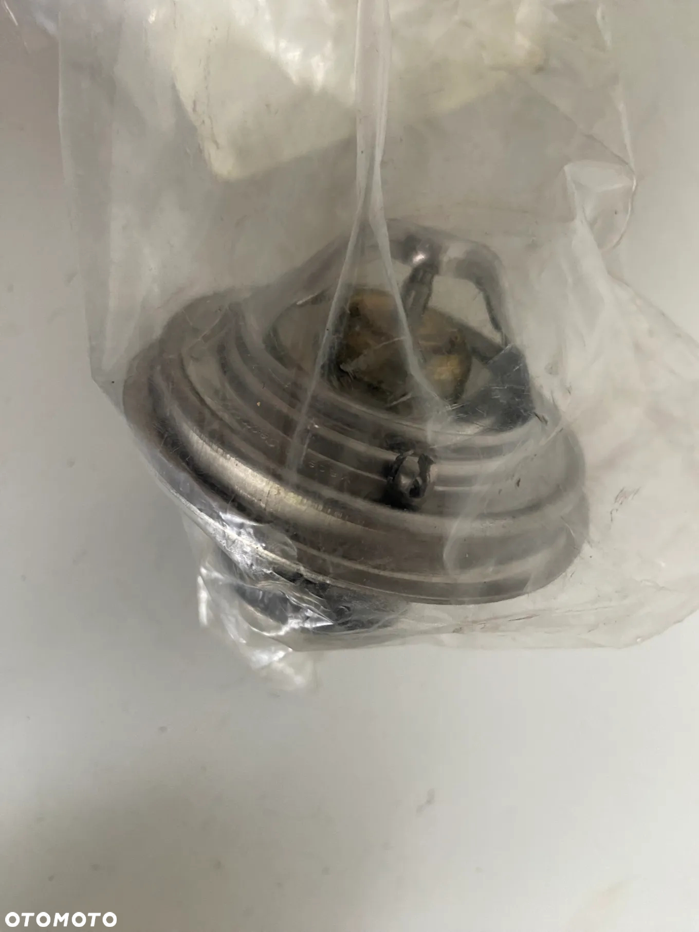 Termostat BMW 3 5 7 OPEL Omega 2.5 td VW 1338091 - 3