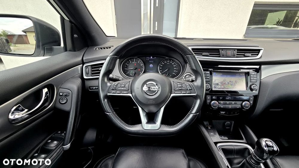 Nissan Qashqai 1.2 DIG-T Tekna+ - 25