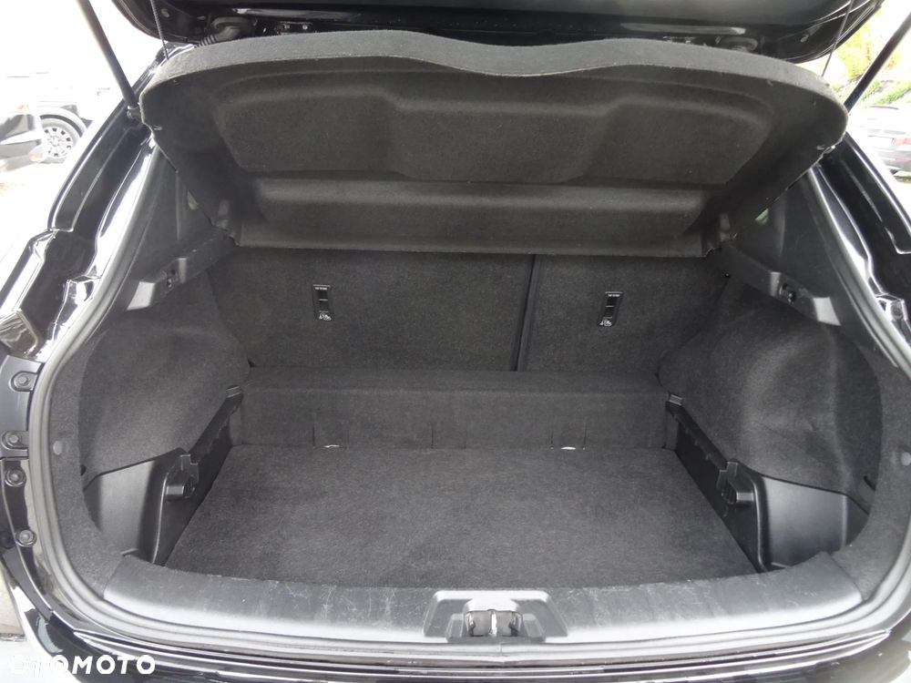 Nissan Qashqai 1.2 DIG-T N-Connecta - 20