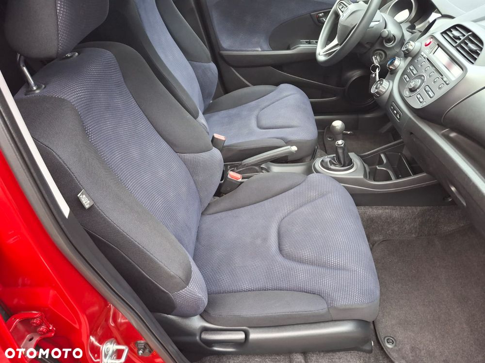 Honda Jazz ver-1-4-i--vtec-elegance - 19