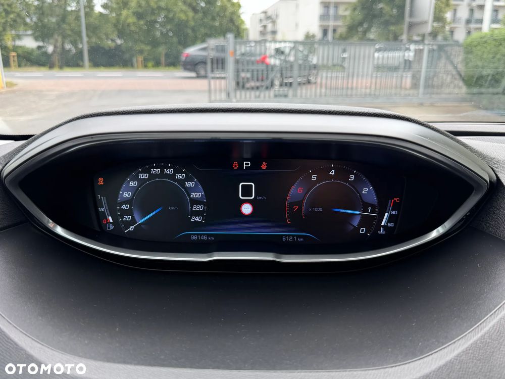 Peugeot 5008 1.6 THP Active S&S EAT6 - 34