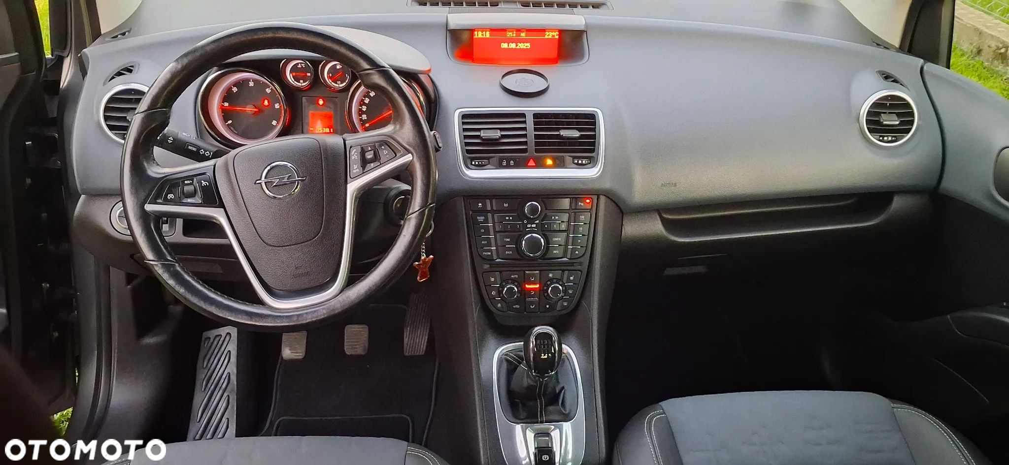 Opel Meriva 1.7 CDTI Essentia - 16