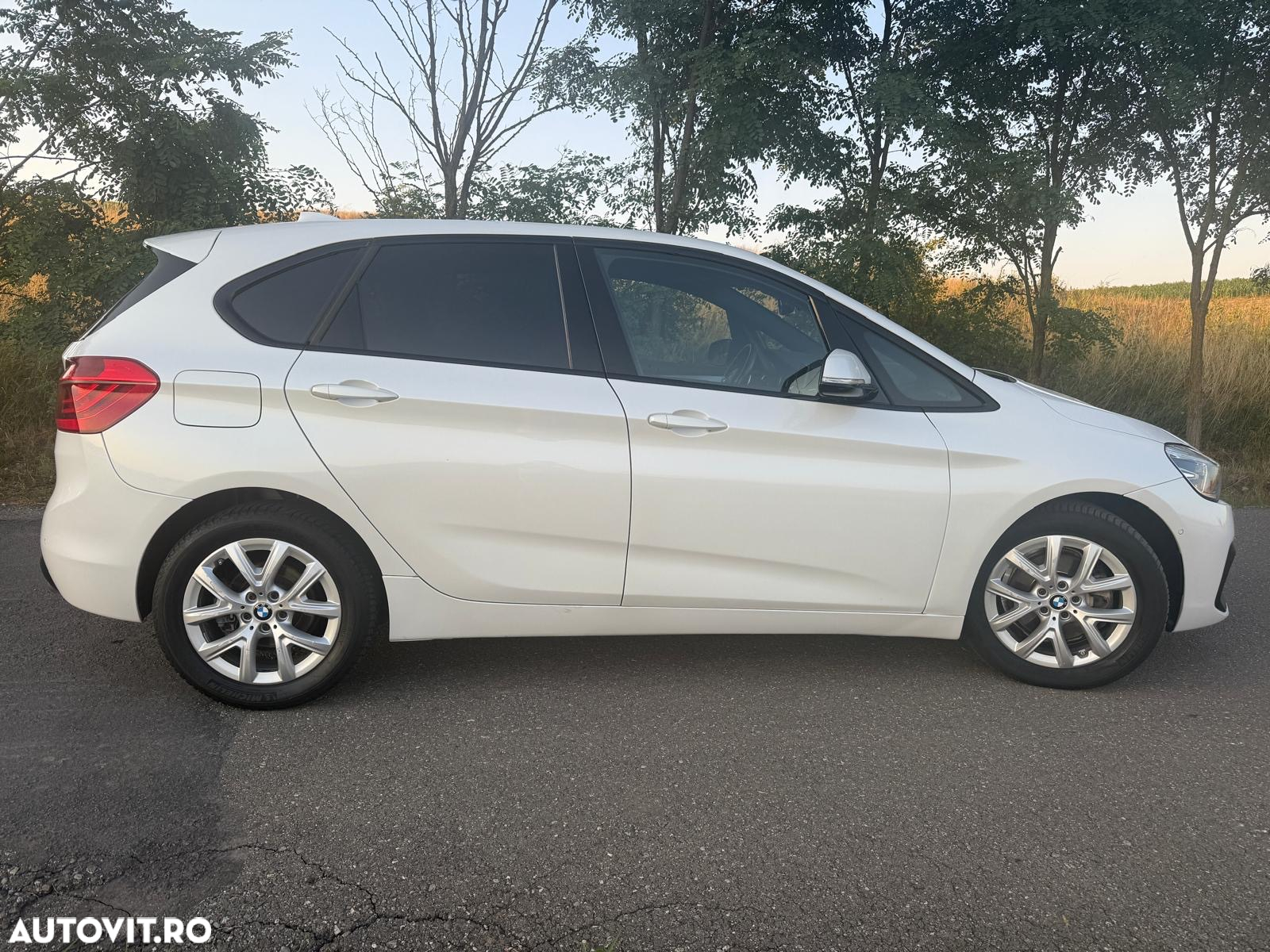 BMW Seria 2 218d xDrive AT - 6