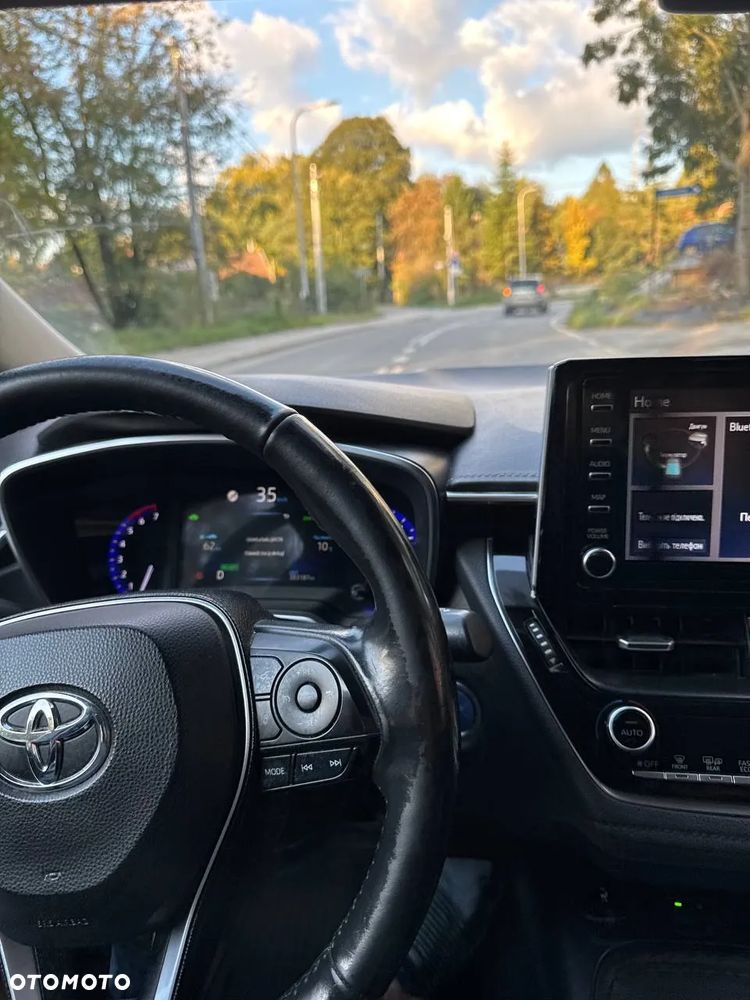 Toyota Corolla 1.8 Hybrid Executive - 8