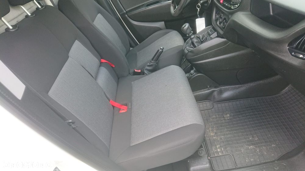 Fiat DOBLO - 18