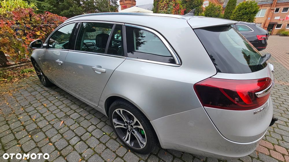 Opel Insignia CT 2.0 CDTI 4x4 - 3