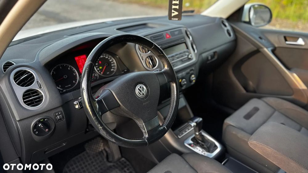 Volkswagen Tiguan 2.0 TDI 4Mot Sport&Style DSG - 22