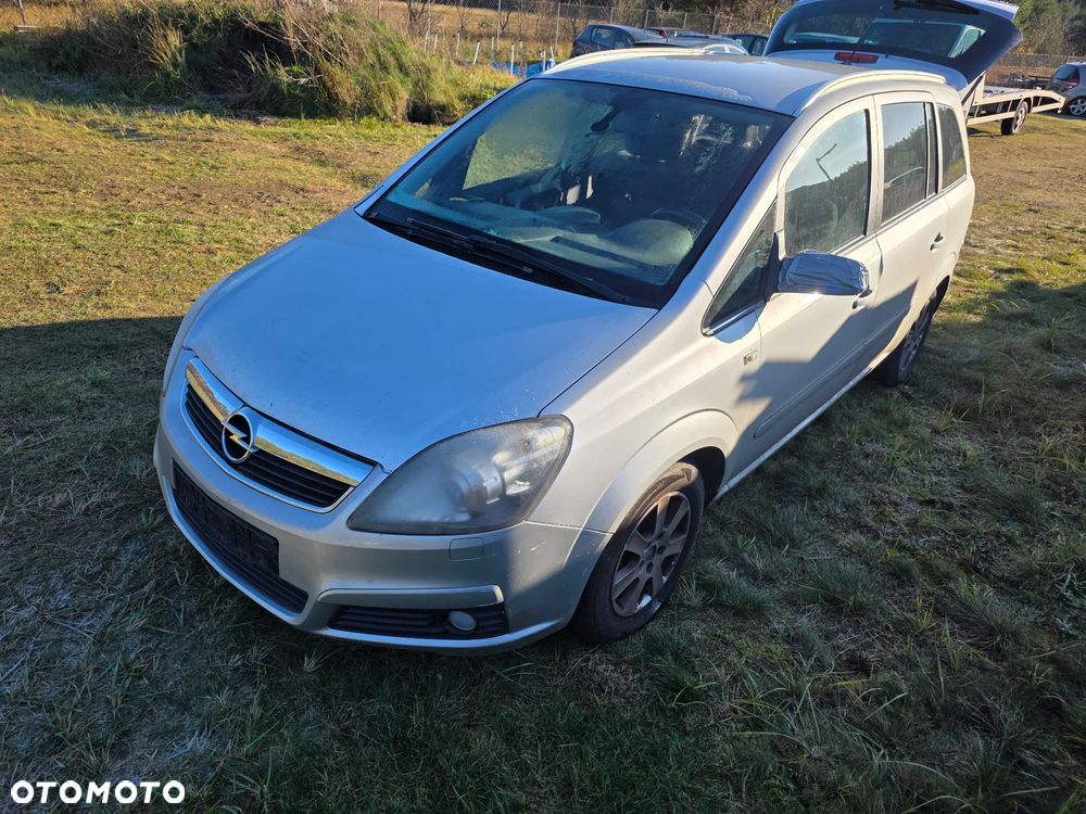 Opel Zafira 1.8 Easytronic Cosmo - 1