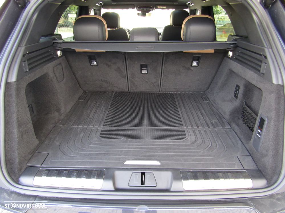 Land Rover Range Rover Sport 3.0 P460e Dynamic SE — fotografia 32