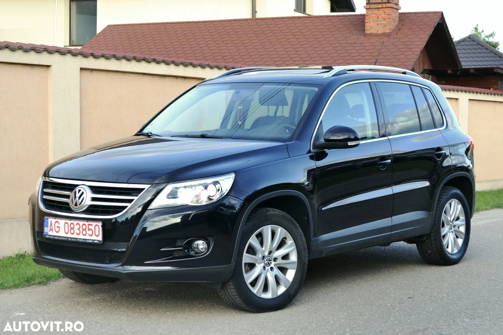 Volkswagen Tiguan 2.0 TDI 4Motion DSG Sport & Style - 1