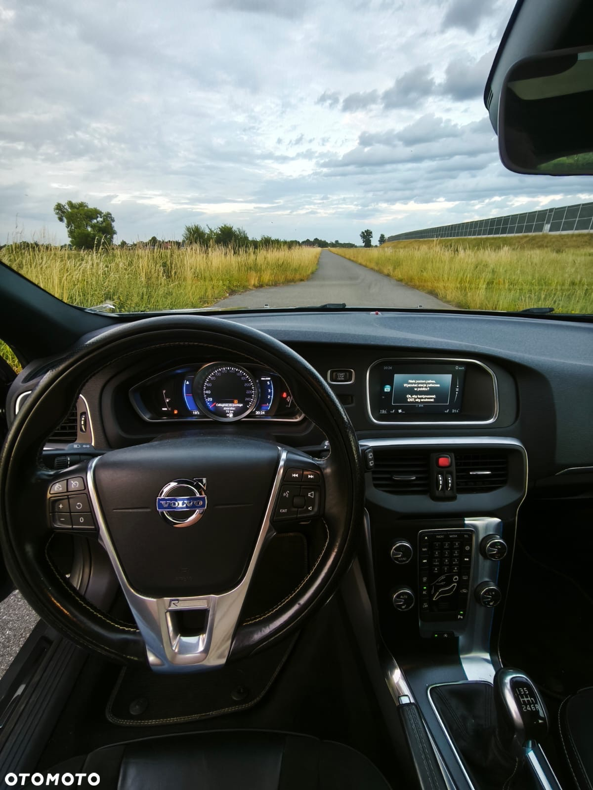 Volvo V40 D2 RDesign - 11