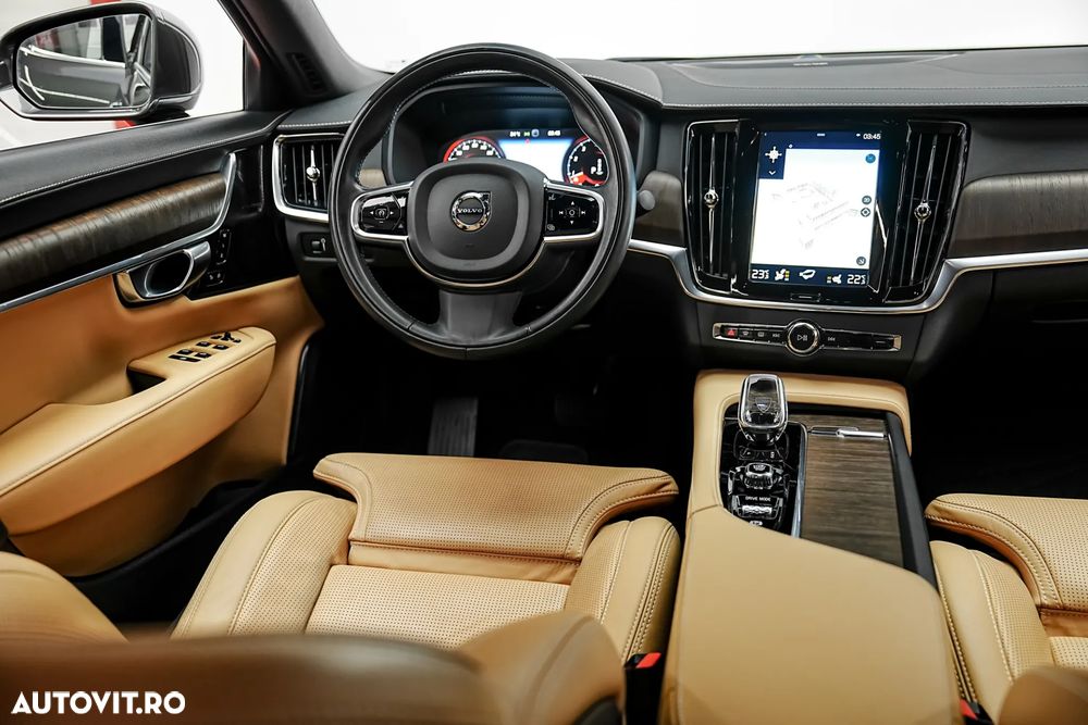 Volvo S90 B4 MHEV AT Plus Bright - 8