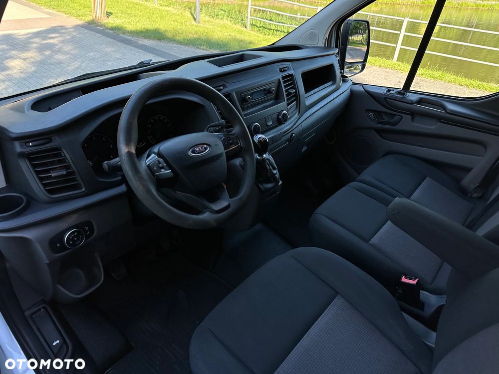 Ford TRANSIT CUSTOM L1H1 - 8