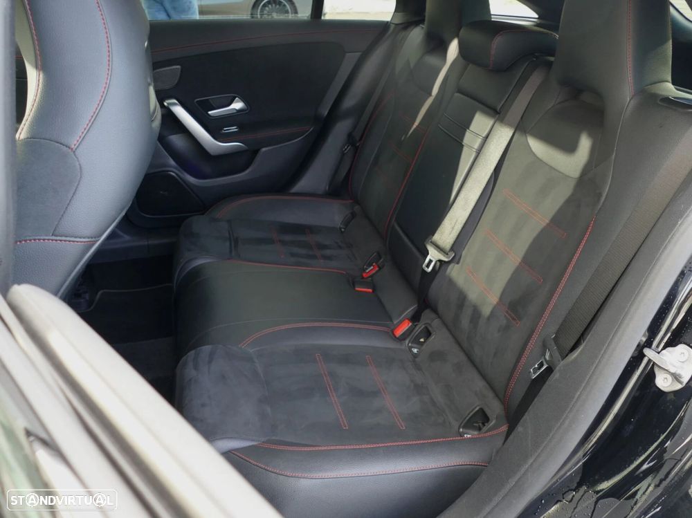 Mercedes-Benz CLA 250 e AMG Line - 31