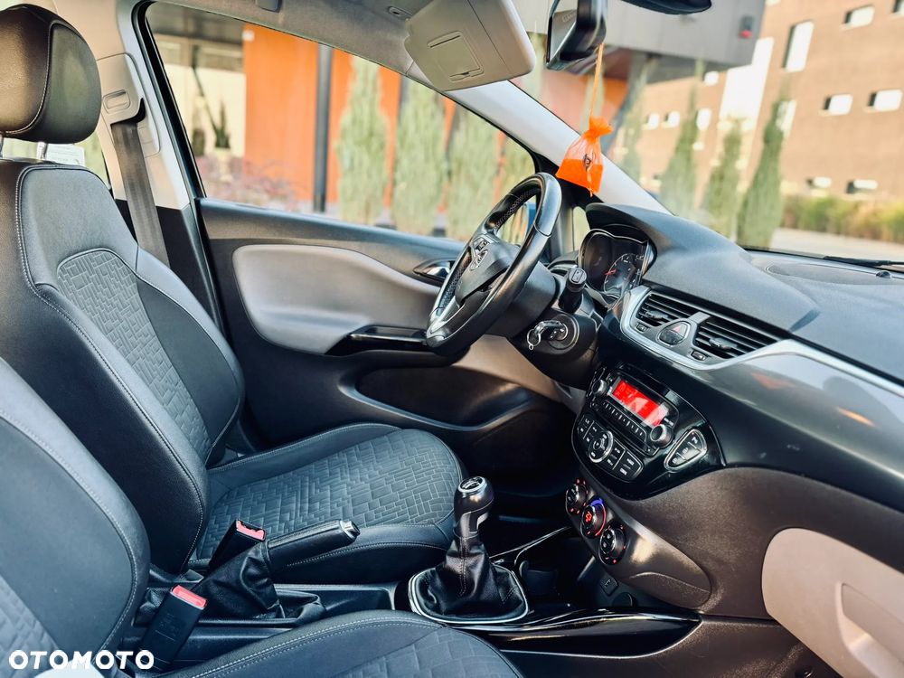 Opel Corsa 1.4 Cosmo - 9