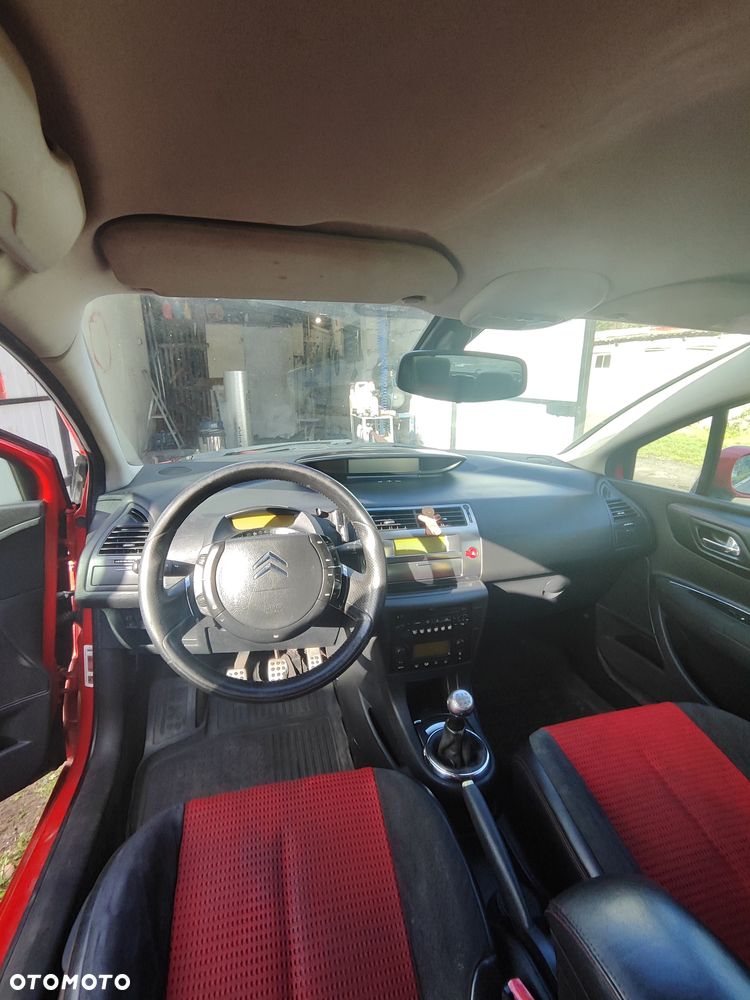 Citroën C4 1.6 16V by LOEB - 14