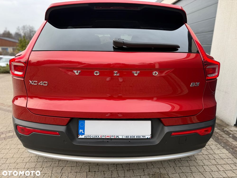 Volvo XC 40 B3 B DKG Plus Dark - 15