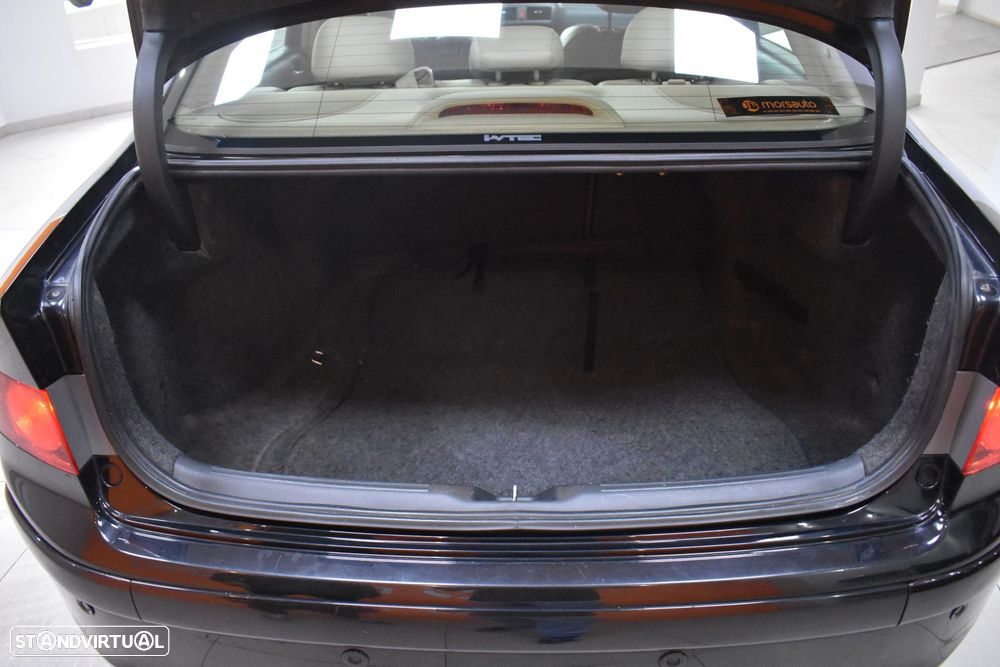 Honda Accord 2.4 Executive - 44