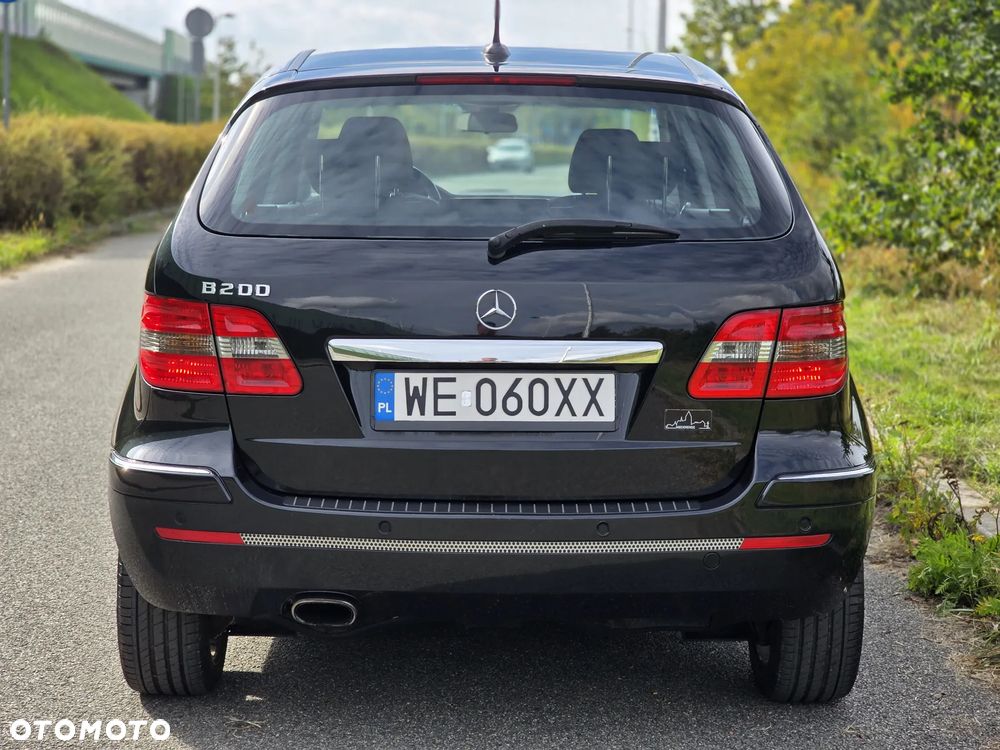 Mercedes-Benz Klasa B 200 Autotronic - 30