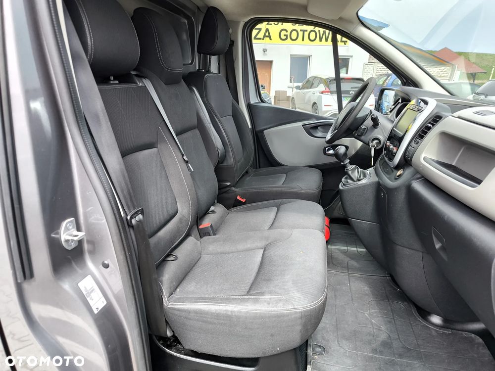 Renault Trafic - 9