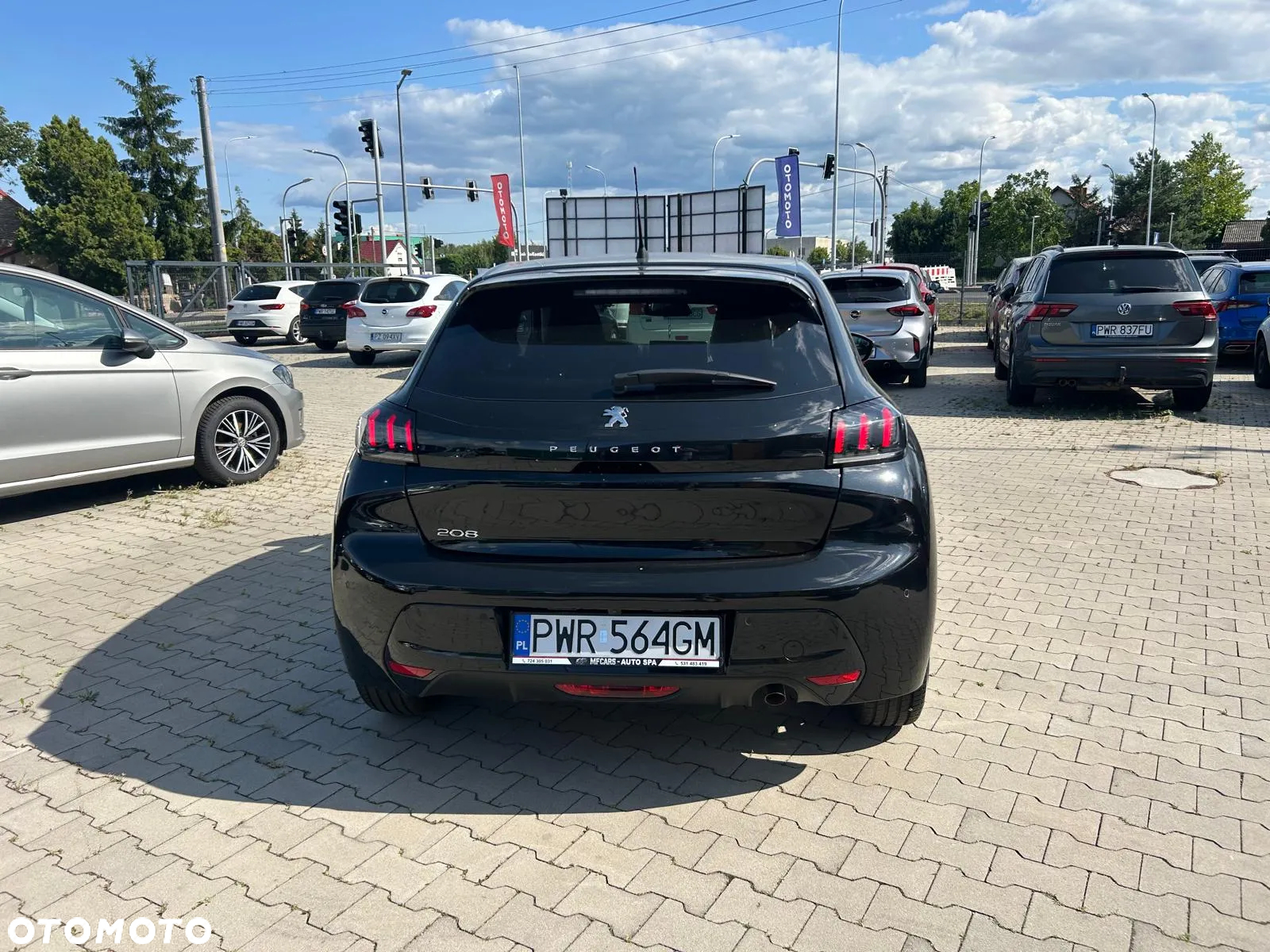 Peugeot 208 PureTech 100 Style - 8