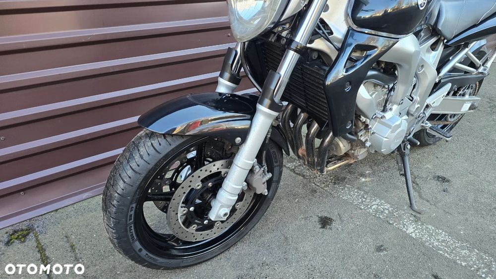 Yamaha FZ6 - 22