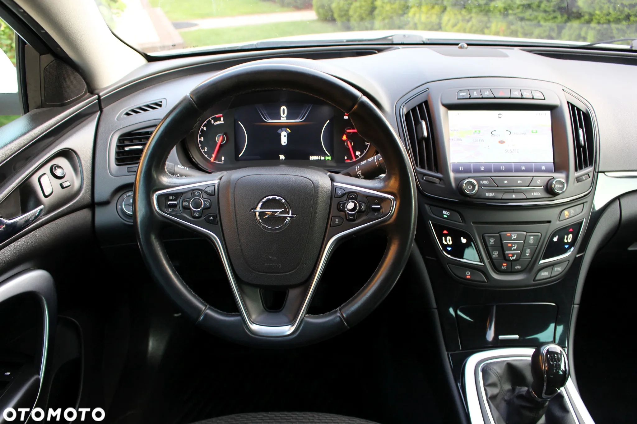 Opel Insignia 2.0 CDTI Cosmo S&S - 18