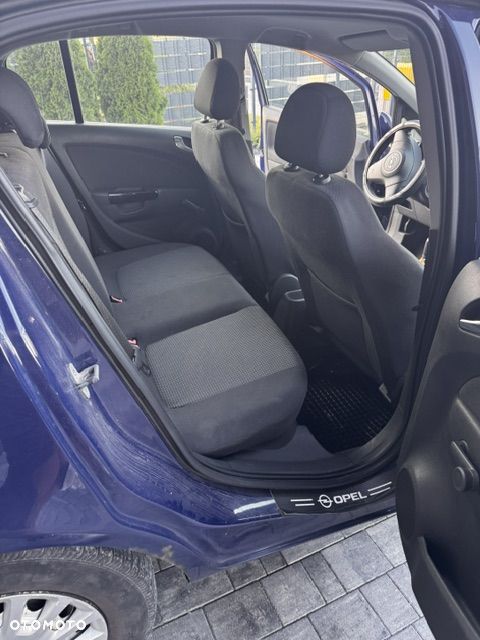 Opel Corsa 1.2 16V Enjoy - 10