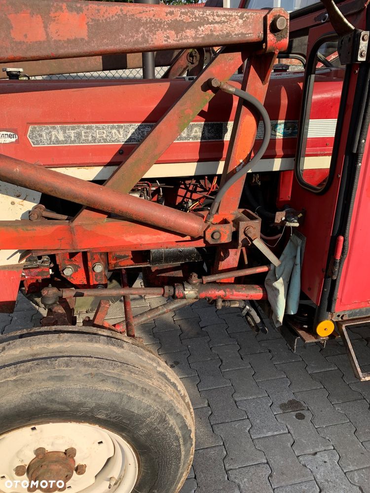 Case IH International 444 - 18