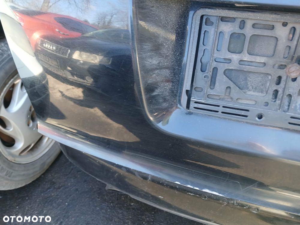 Audi A4 B6 Kombi klapa bagażnika czarna -kodu lakieru brak - 3