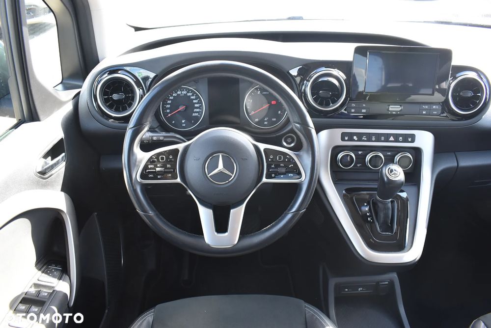 Mercedes-Benz Klasa T 180 d Progressive - 23