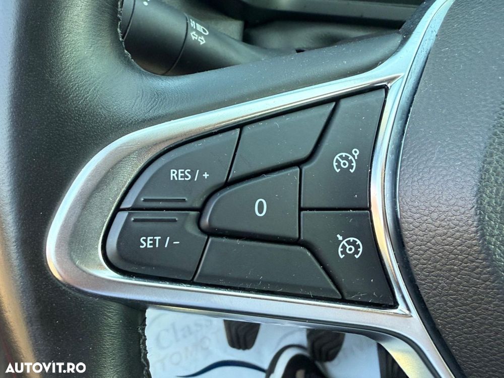 Renault Captur - 14