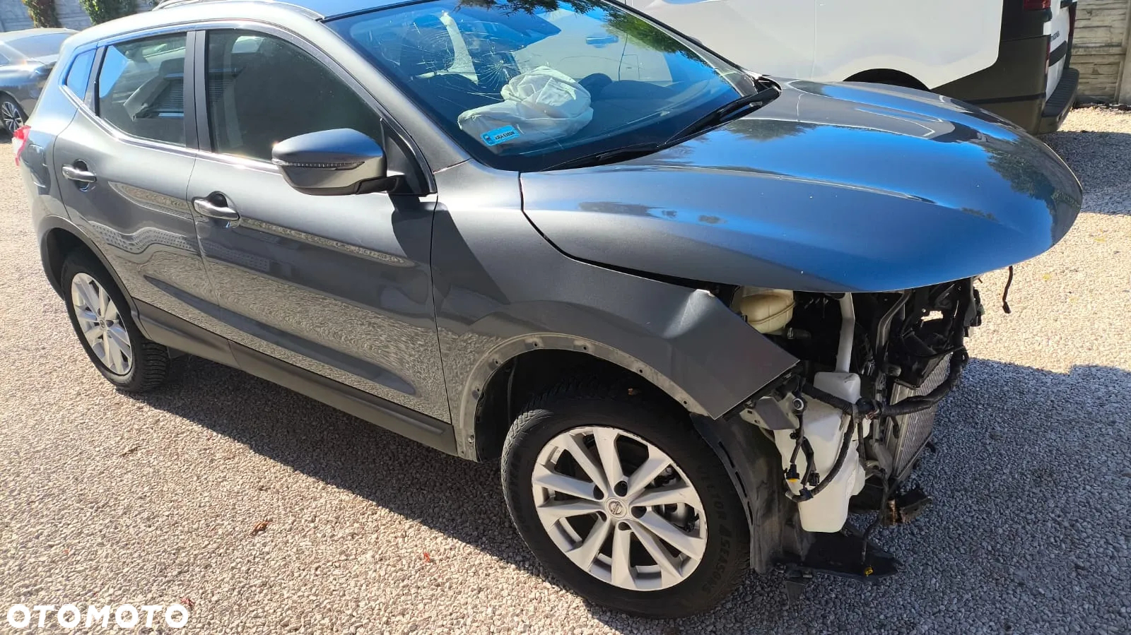 Nissan Qashqai - 5