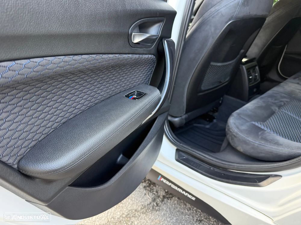 BMW 116 d Pack M - 16