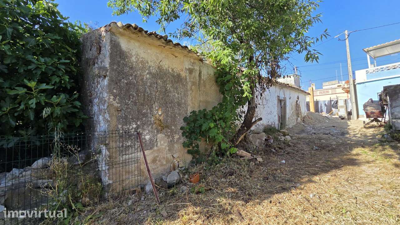 Refúgio Algarvio com Projeto Pronto para Reconstrução - Grande imagem: 5/11
