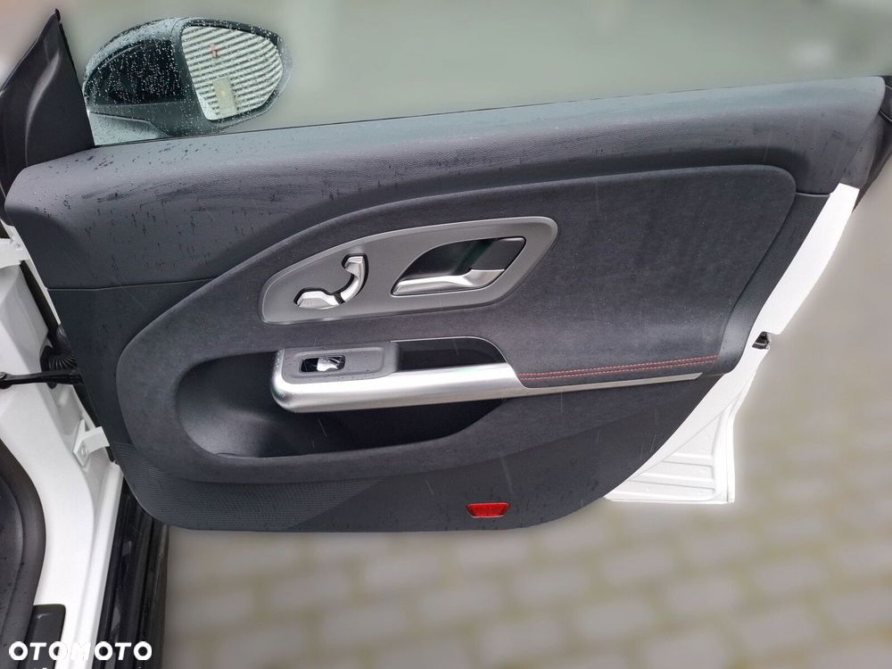 Mercedes-Benz CLA 220 mHEV 4-Matic 8G-DCT - 18