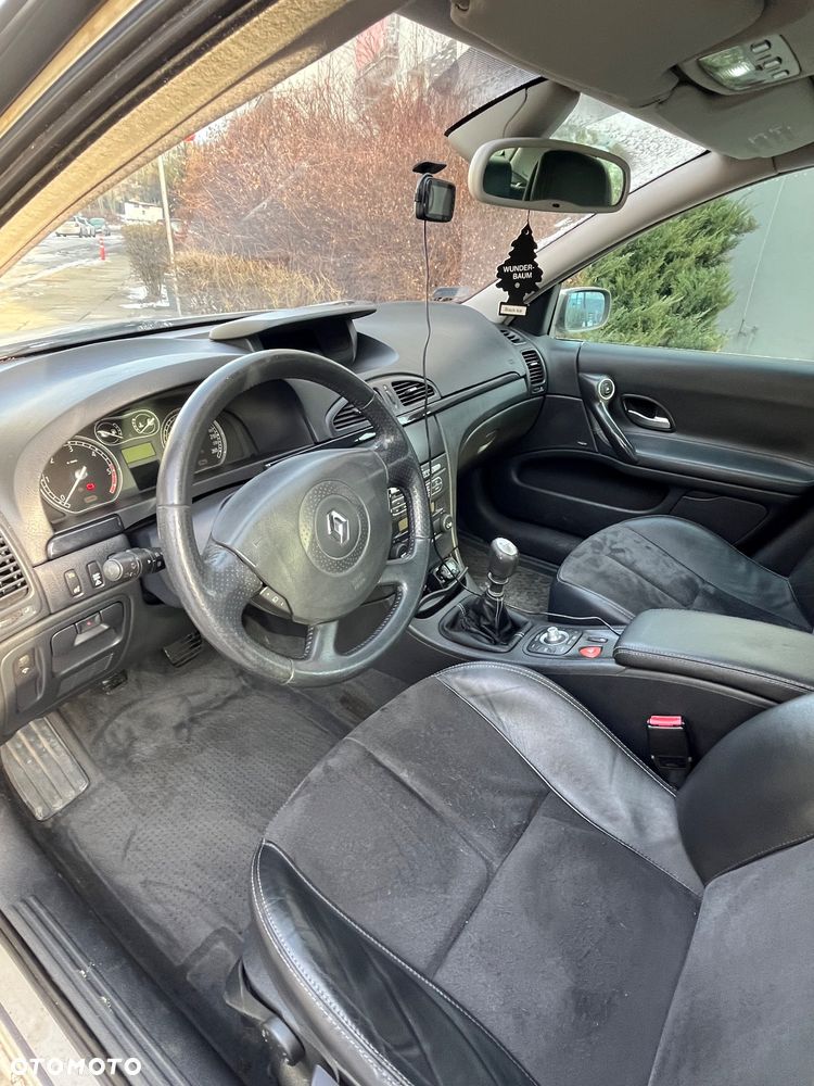 Renault Laguna 2.0 dCi FAP Privilege - 8