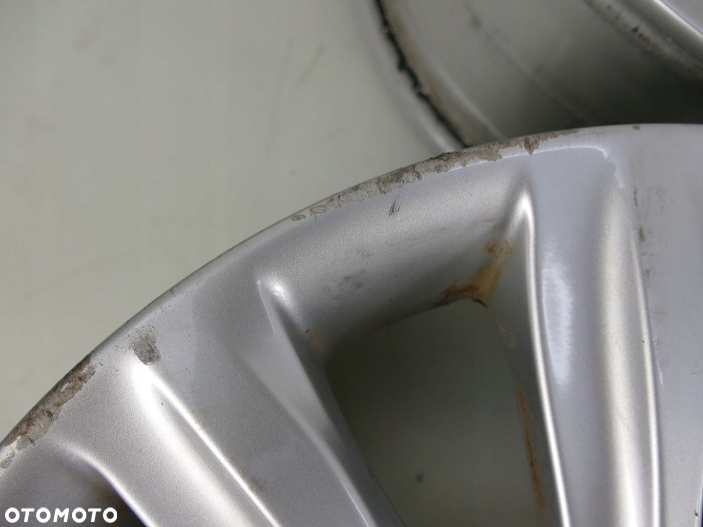 VOLVO V40 II FELGI ALUMINIOWE 7J x 17" 5x108 31381857 - 13