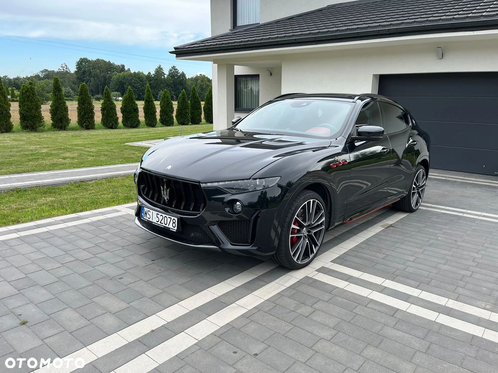 Maserati Levante Trofeo - 12