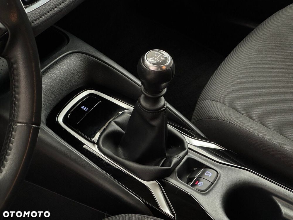 Toyota Corolla 1.5 Comfort - 9