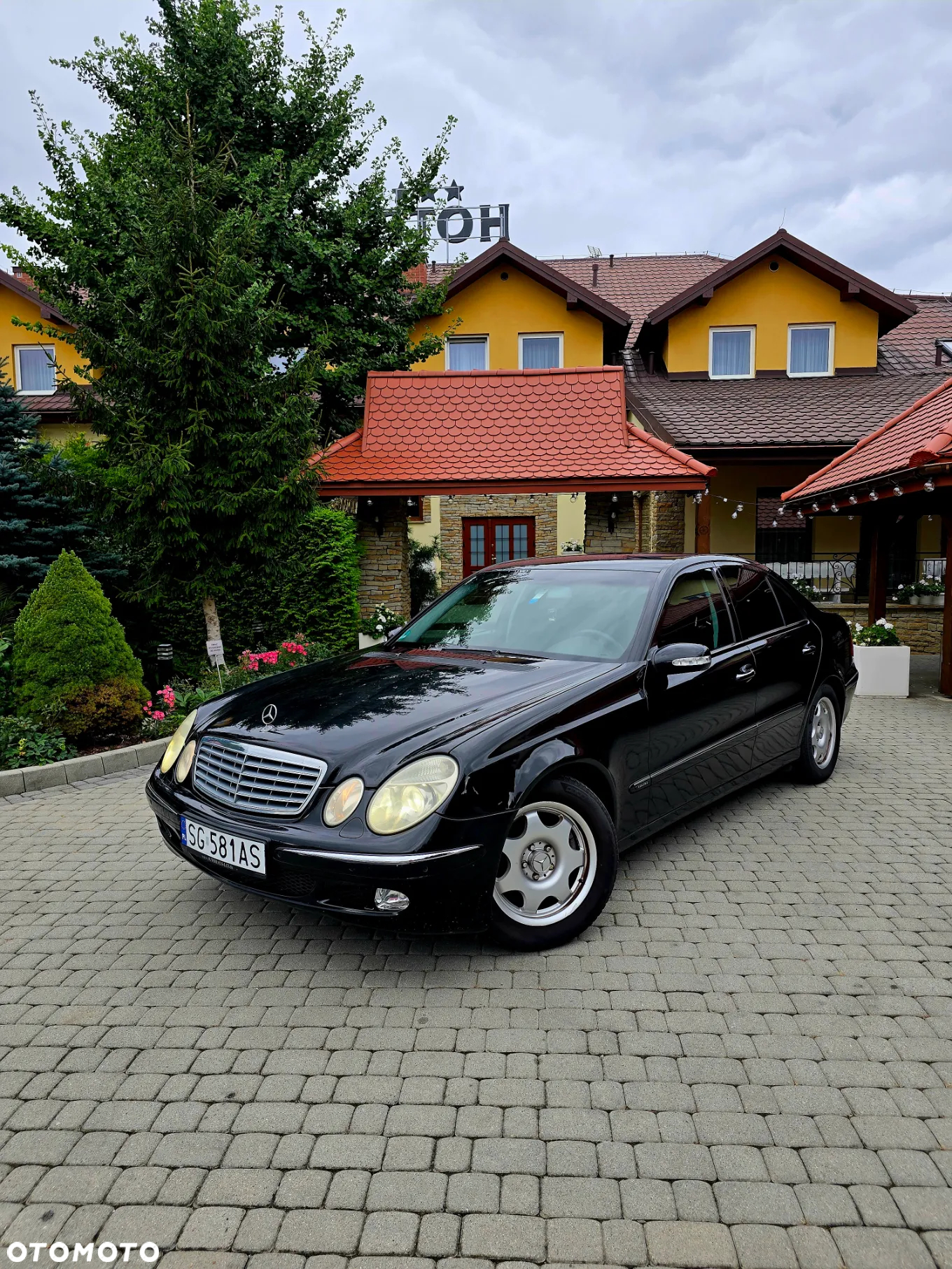 Mercedes-Benz Klasa E 320 Elegance - 21