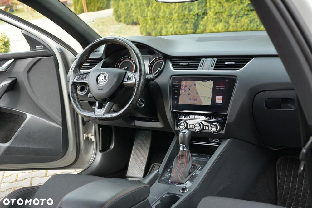 Skoda Octavia 2.0 TSI RS 230 DSG - 20