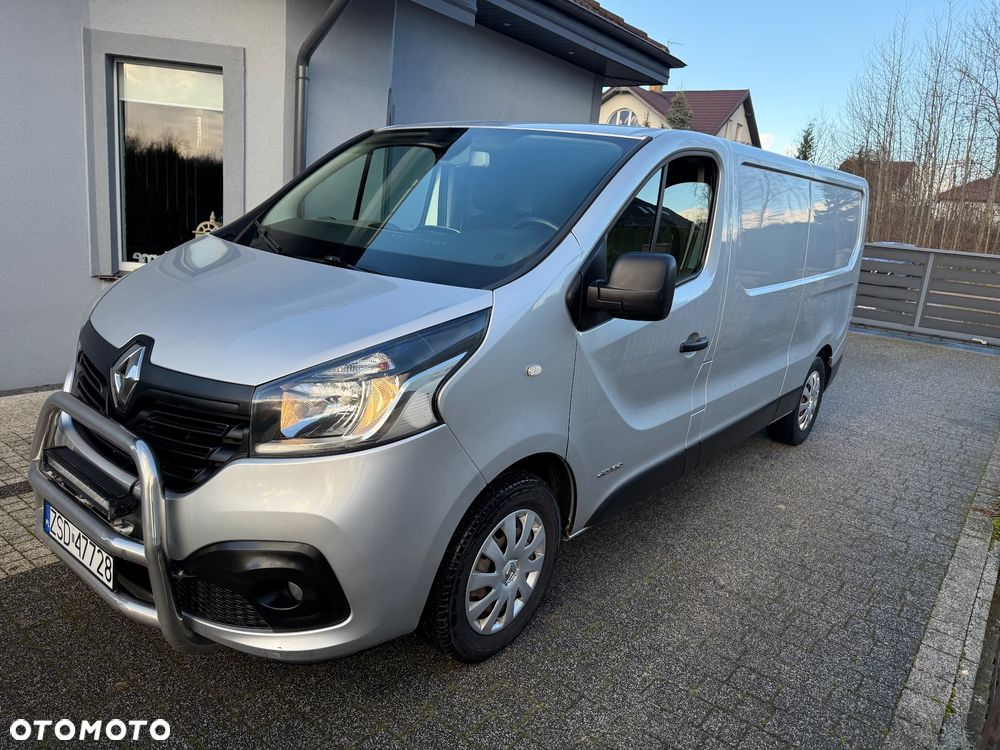 Renault TRAFIC - 4