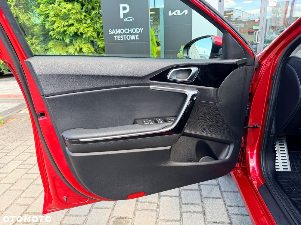 Kia Ceed 1.4 T-GDI L Business Line - 13