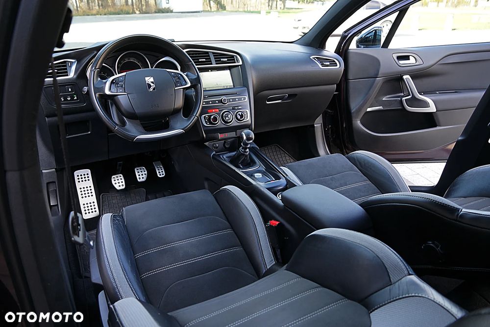DS Automobiles DS 4 Crossback - 22