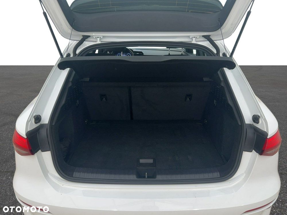 Audi A3 Sportback 35 TFSI mHEV S tronic - 11